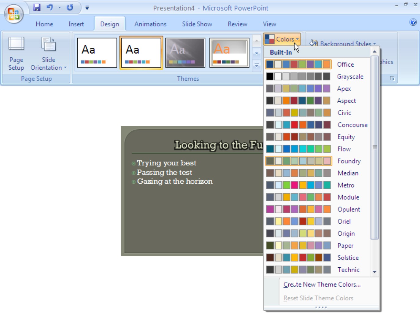 Figure 3-7: Experimen-ting with theme colors is the easiest way to customize a theme.